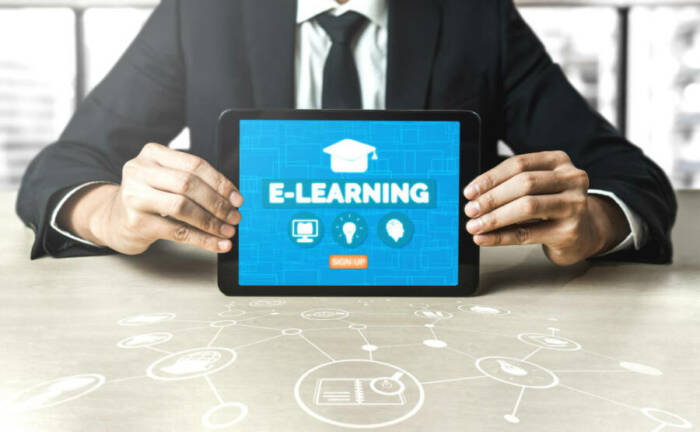 Pourquoi suivre une formation de niveau B2 chez Clic Campus ?